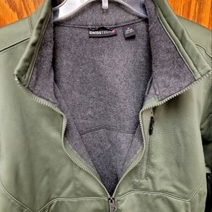 Swiss tech jacket green size medium